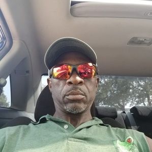 Meet your Posher, Henry